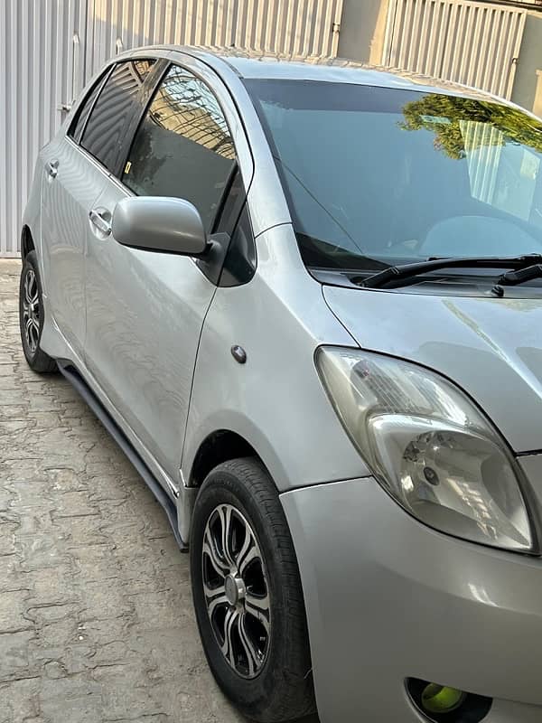 Toyota Vitz 2005 8