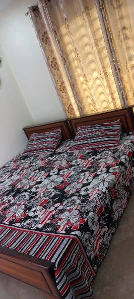 2 Single Beds with Mattress & Side Tables 1