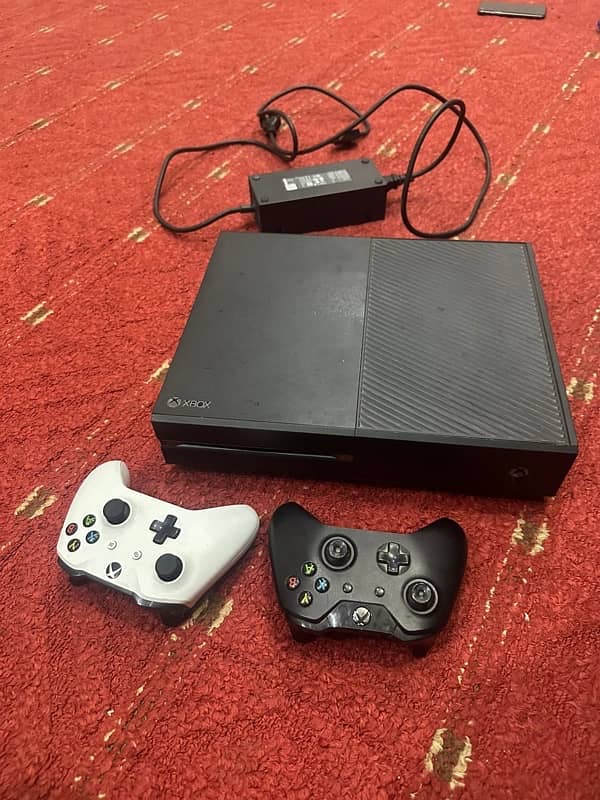 xbox 1 for sale condition 10/8 2