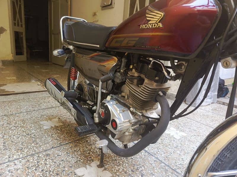 Honda CG 125 SE 7