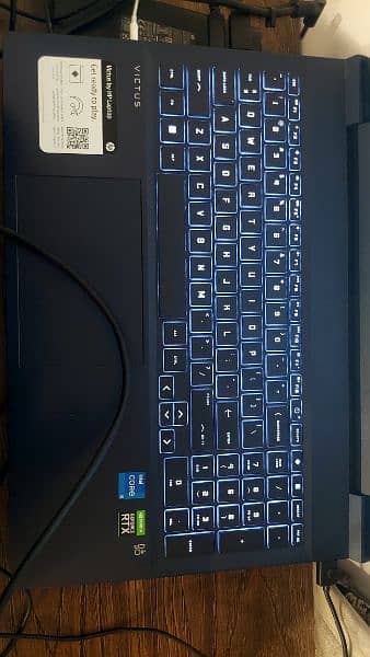 HP VICTUS i5 1