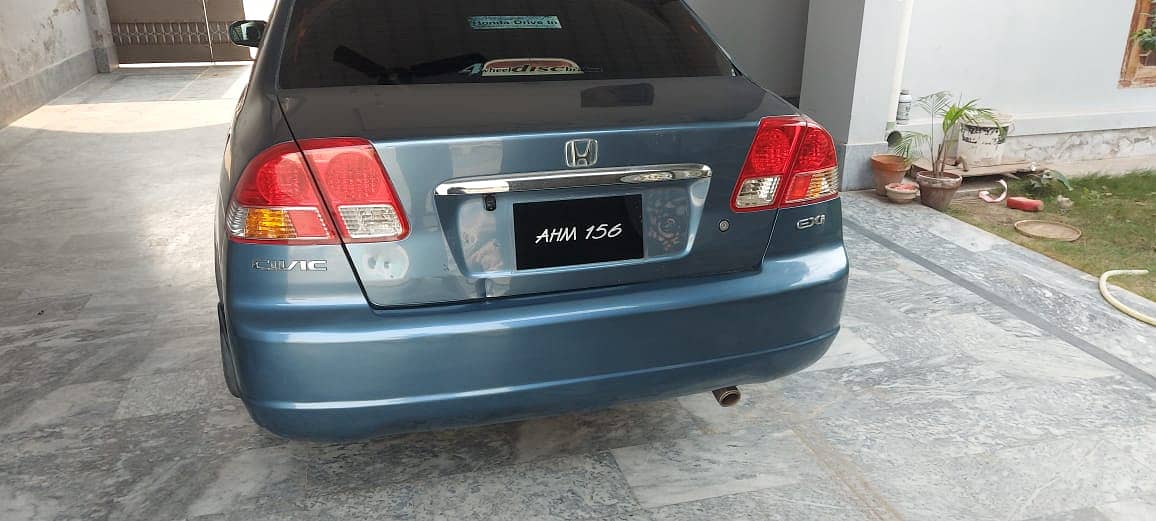 Honda Civic EXi 2005 4