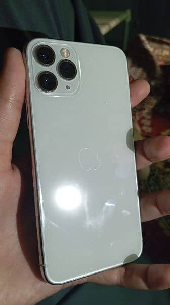 iPhone 11 pro 2