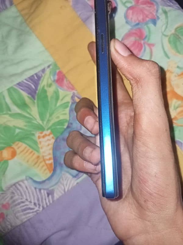 Oppo A31 3