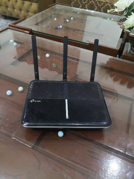 Tplink Archer C2300 wifi router 0