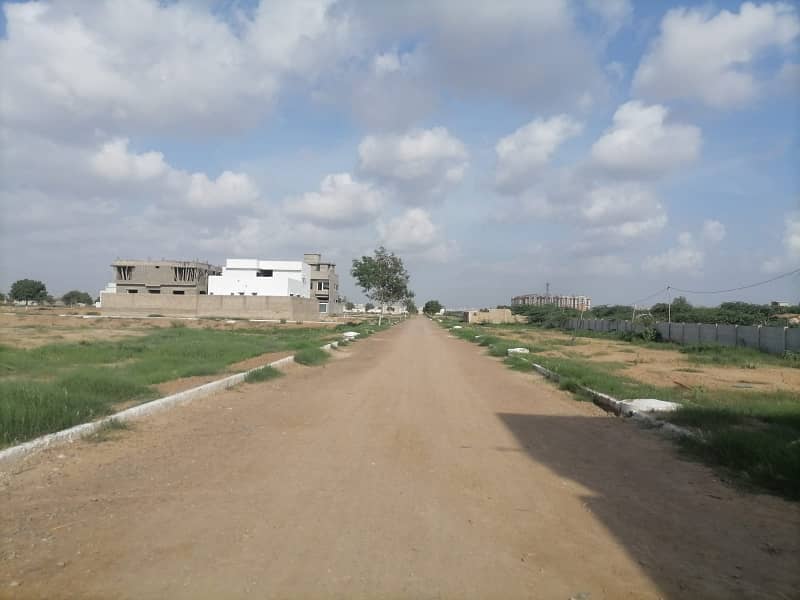 Plot For Sale In Pir Ahmed Zaman Town Block 3 10