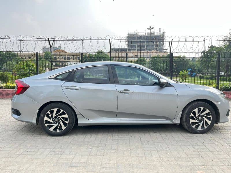 Honda Civic VTi Oriel Prosmatec 2018 6