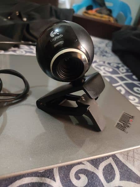 Logitech QuickCam E 3500  1.3 MP Webcam 5