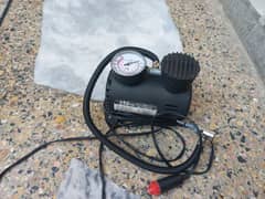 Car air pump like new Condition