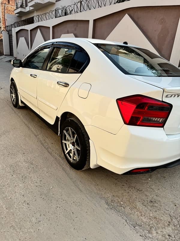 Honda City IVTEC 2018 5