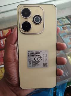 Infinix hot 40i 8+128 4 month worrnty box charger Sath h