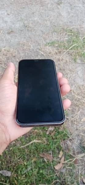 iphone 14 pro (Xr converted) 4