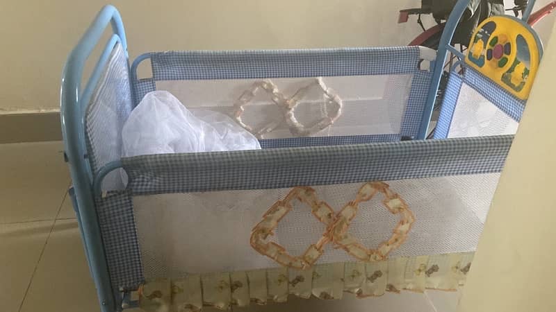 baby cot 4