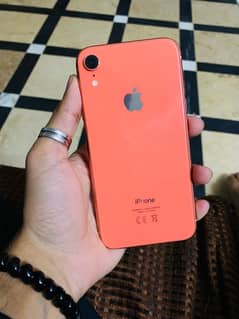 iphone xr 64gb