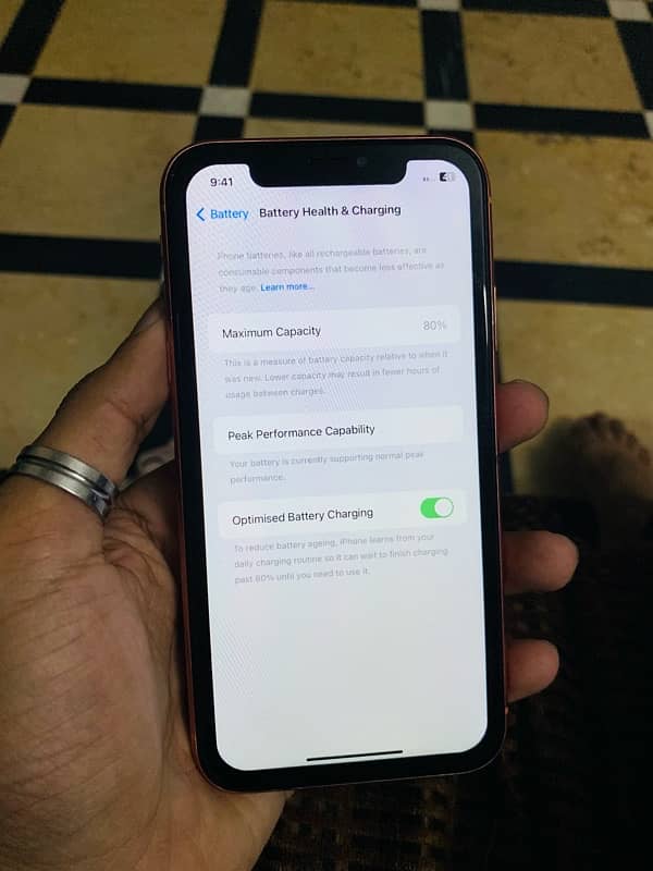 iphone xr 64gb 4