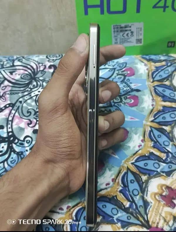 Infinix Hot 40 (8+256gb) lush condition 4