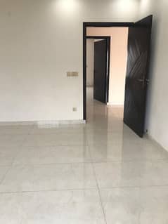 Kanal Upper Portion For Rent Lower Locked