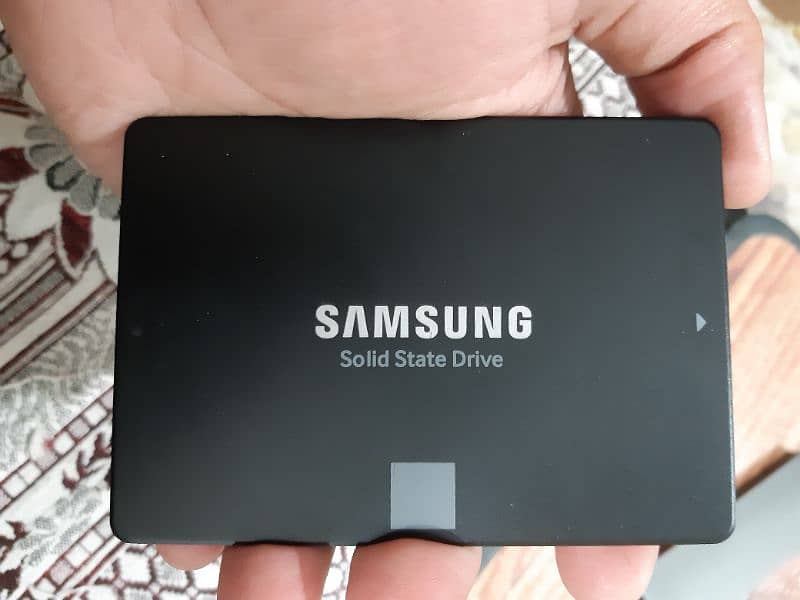 Samsung 870 Evo 1 TB SSD 0