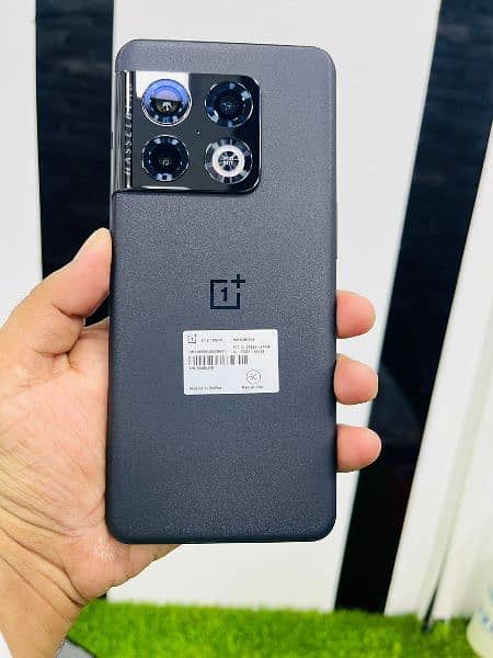 one plus 10 pro non pta 4