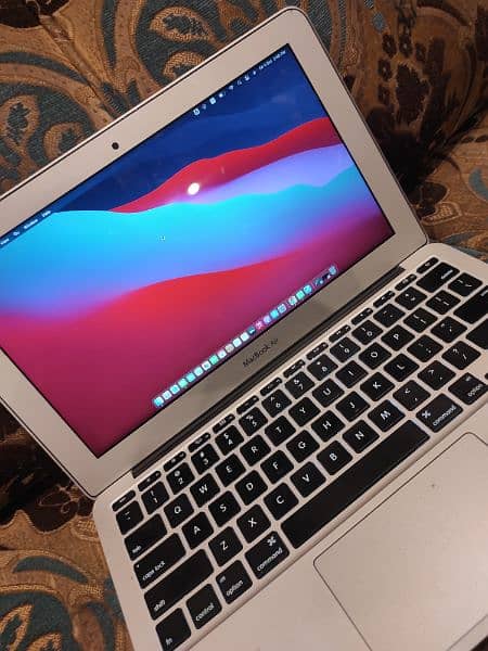 apple MacBook air 2014 1