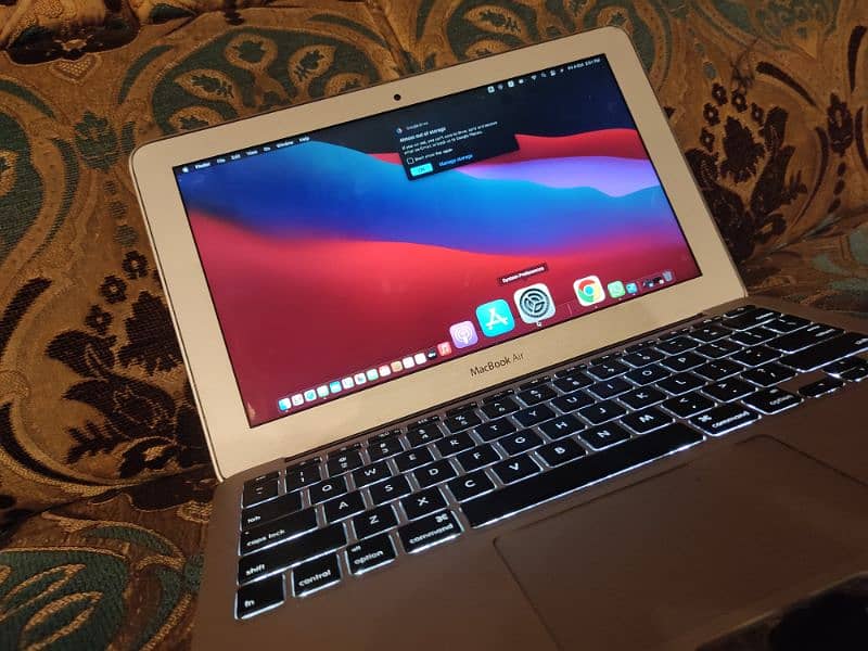 apple MacBook air 2014 3