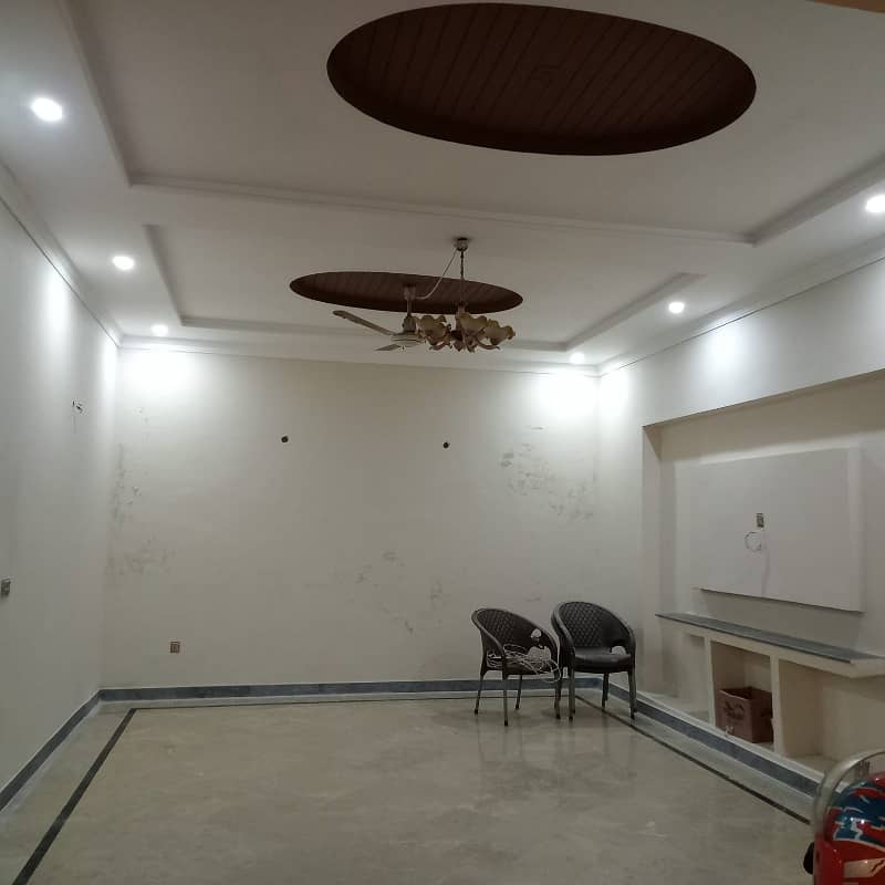 10 Marla Full House Available For Rent in DHA Phase 3, Lahore Cantt 2