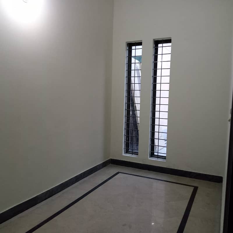 10 Marla Full House Available For Rent in DHA Phase 3, Lahore Cantt 10