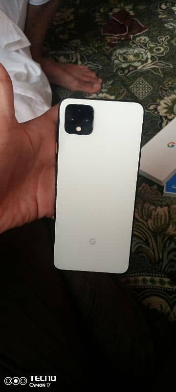 google pixel 4xl with box condition 10 by 10 white color 2