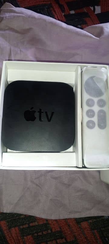 apple TV box 1