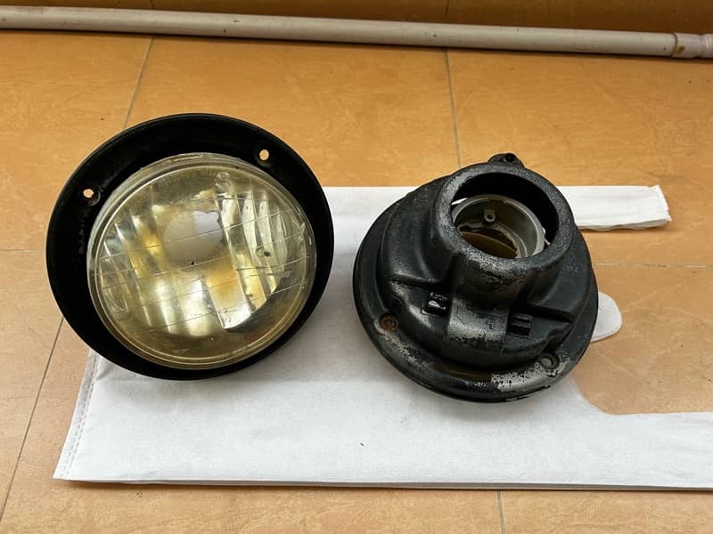 Daihatsi Terios Kid Headlights/Fog lights/Indicators 6