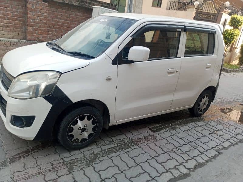 Suzuki Wagon R 2016 4