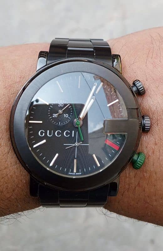 Mans Gucci wrist watch 101M CHRONO 0