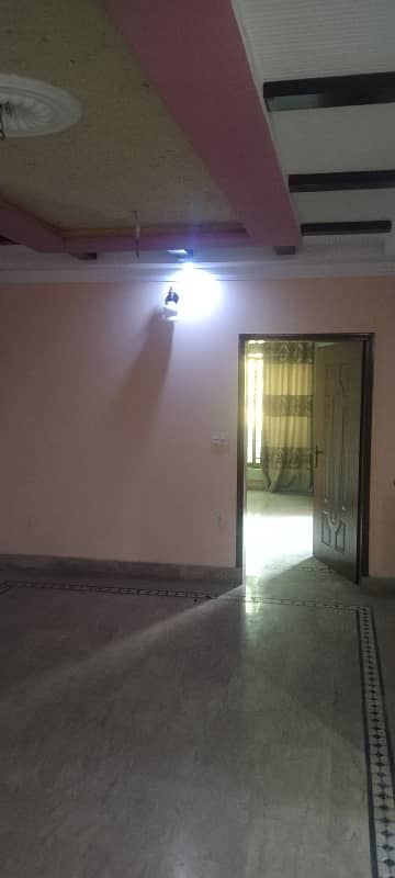 FOR RENT UPPER PORTION 10 MARLA MARBLE WOOD WORK GOOD LOCATION RENT UPPER PORTION NEAR QADEER CHOWK TOWNSHIP LAHORE 9