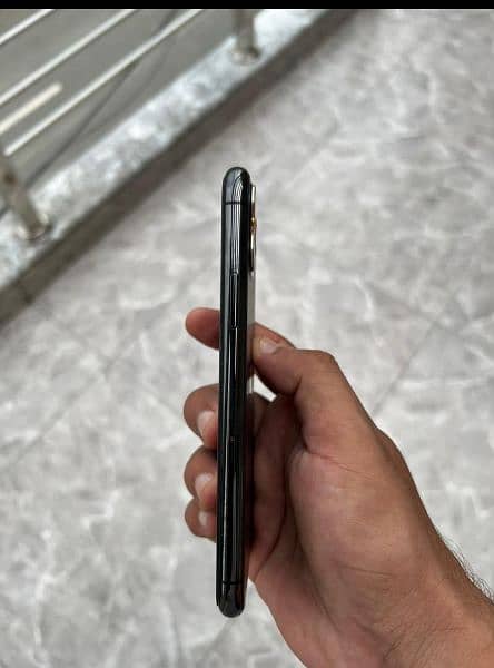 Iphone 11Pro PTA Approved 2