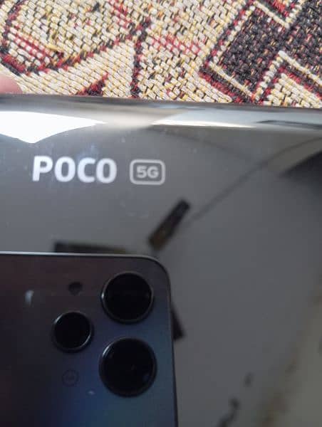 Poco F3 0