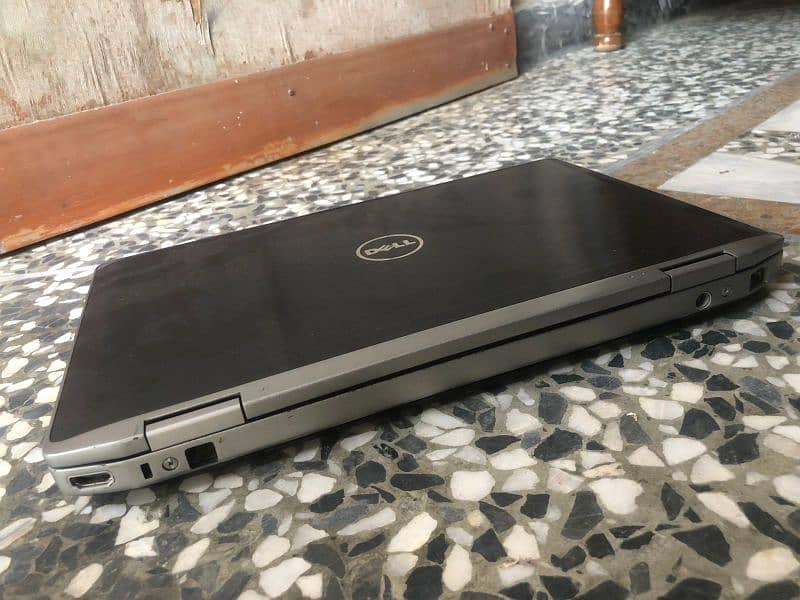 Dell latitude E6420

Core i5 2nd generation 10/10 Condition 1