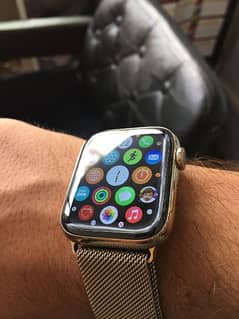 Apple watch series 6 stainless steel gold