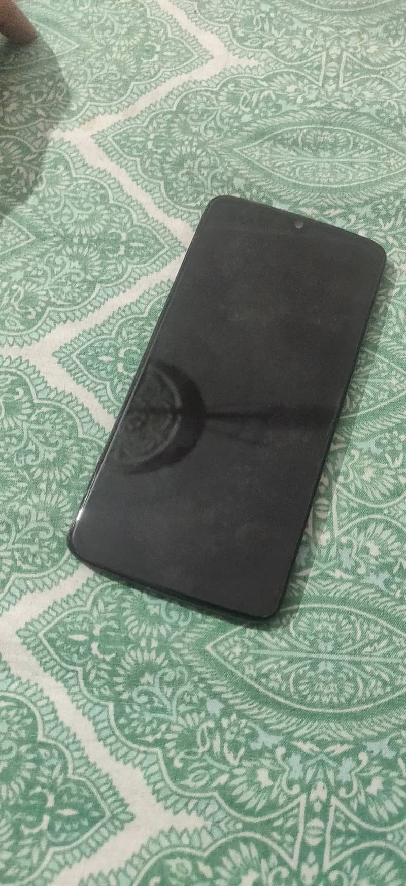 moto z4 4/128 condition 9/10 4