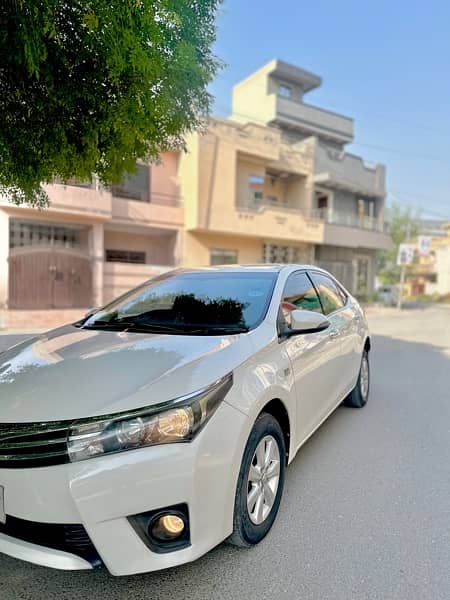 Toyota Corolla Altis 1.8 CVT 3