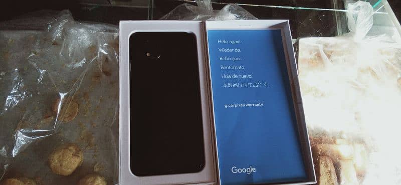 Google Pixel 4 10 by 10 Lush Condition with Box 3