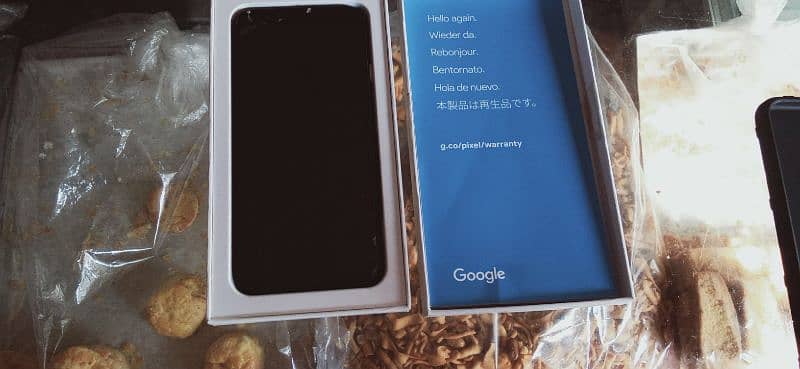 Google Pixel 4 10 by 10 Lush Condition with Box 7