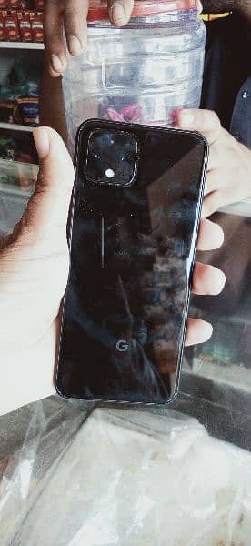 Google Pixel 4 10 by 10 Lush Condition with Box 10