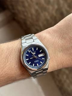 Wrist Watch Seiko 5 Timepiece