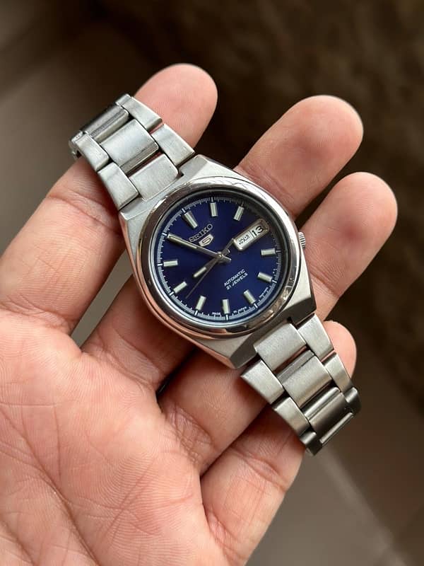 Wrist Watch Seiko 5 Timepiece 1