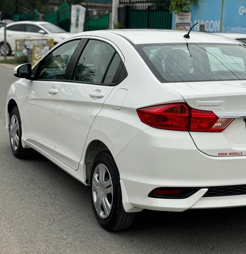 Honda City 1.2 Automatic Model 2024 Bank Leased Car 4