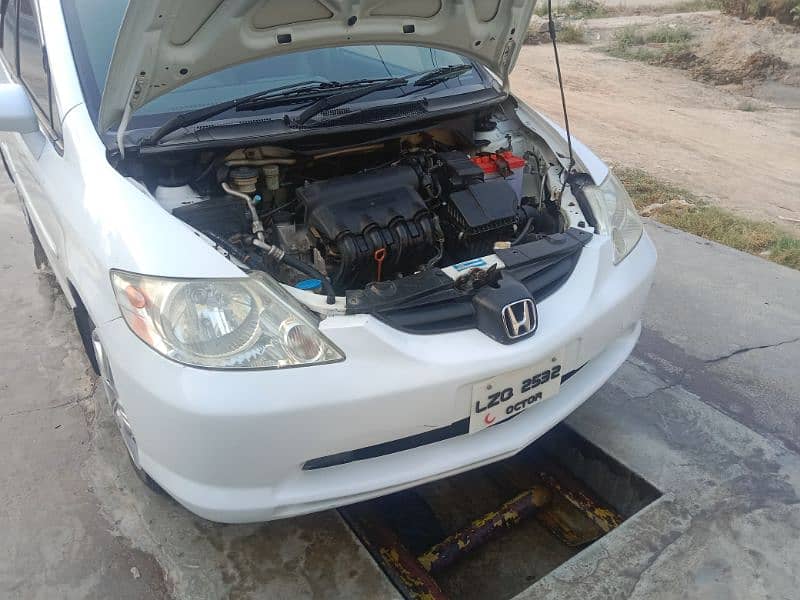 Honda City IDSI 2005 5