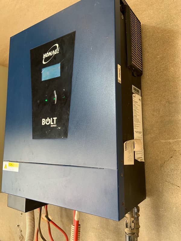 6Kw Solar Inverter | Slightly Used | Hybrid Inverter 1