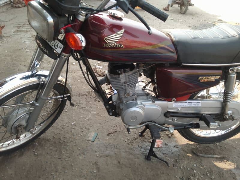 Honda 125 2010 madal 3