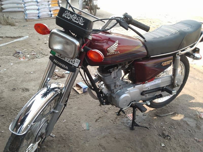 Honda 125 2010 madal 4