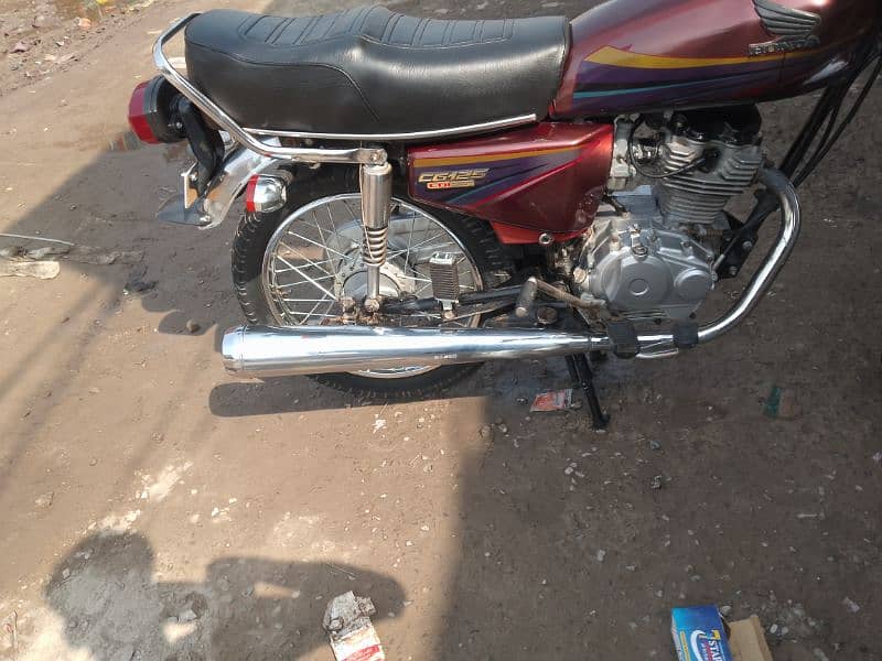 Honda 125 2010 madal 8